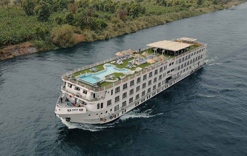 4-Day Nile Cruise from Aswan to Luxor with Sightseeing